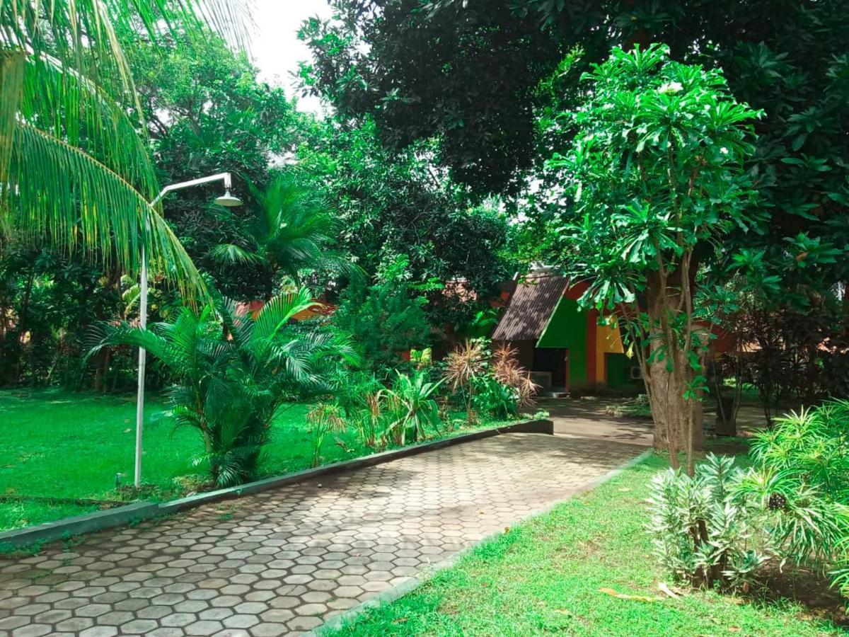 Votel Manyar Resort Banyuwangi Ketapang  Zewnętrze zdjęcie